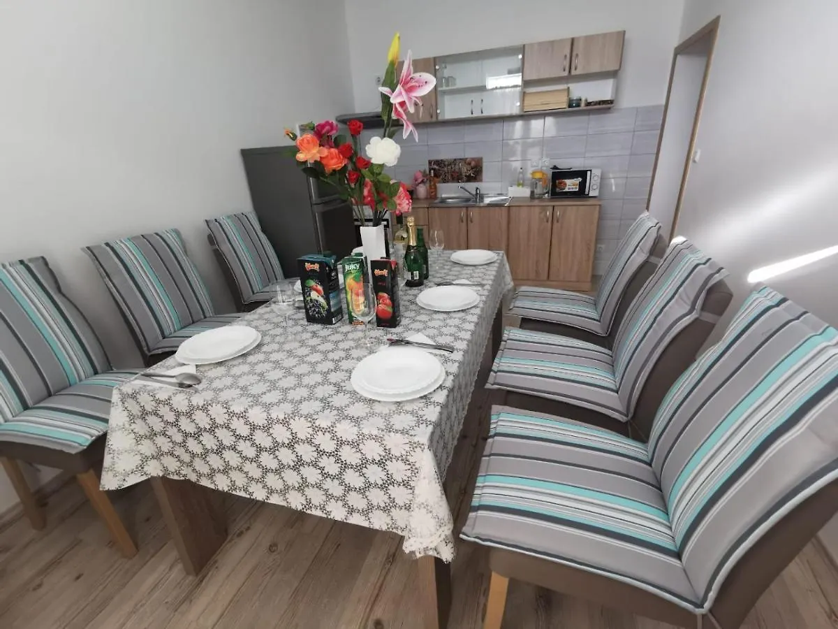 Family Apartment Kornic